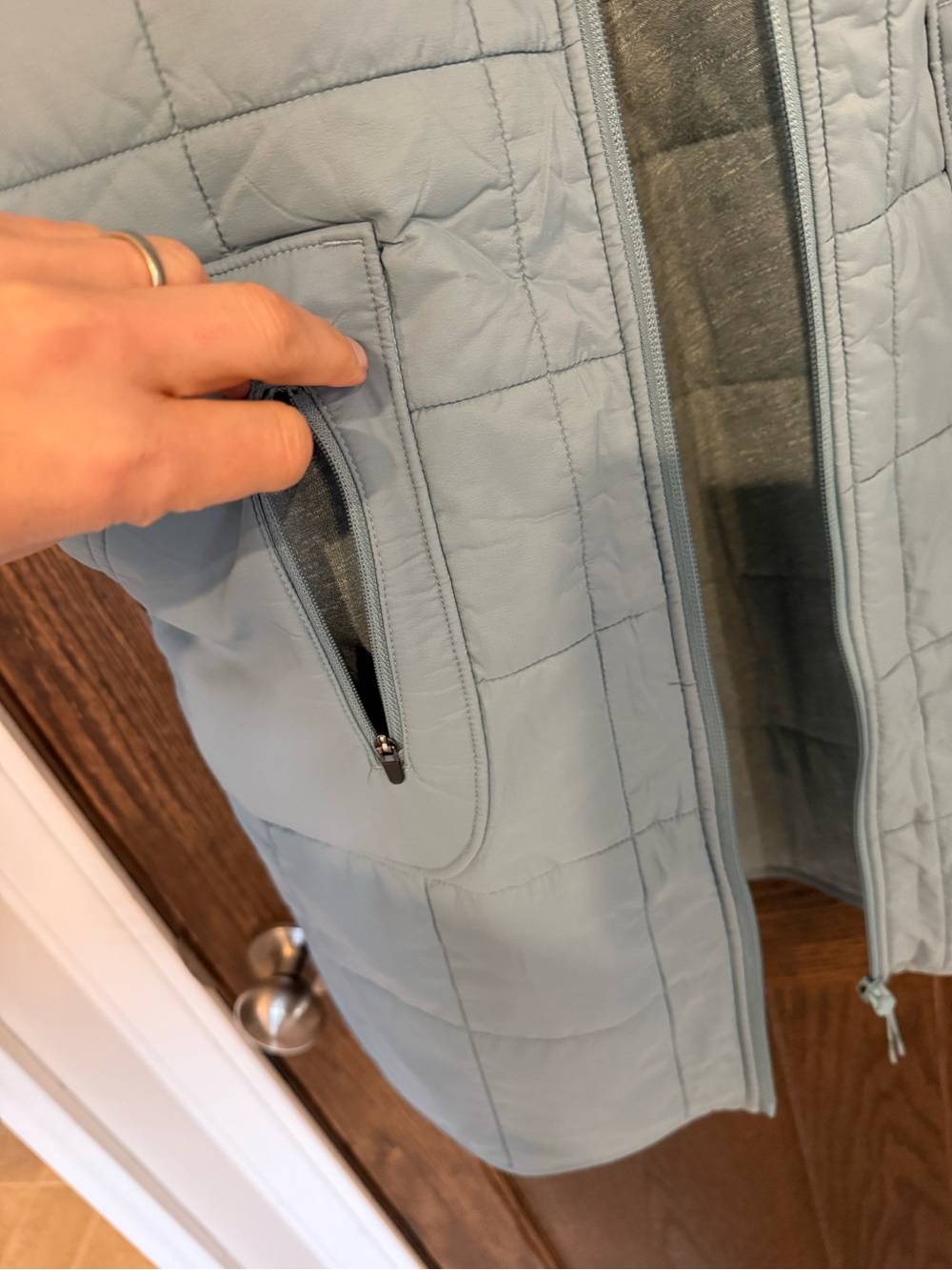 Title Nine Light Blue Quilted Vest - Women's Medium Longer Length - Picture 4 of 11